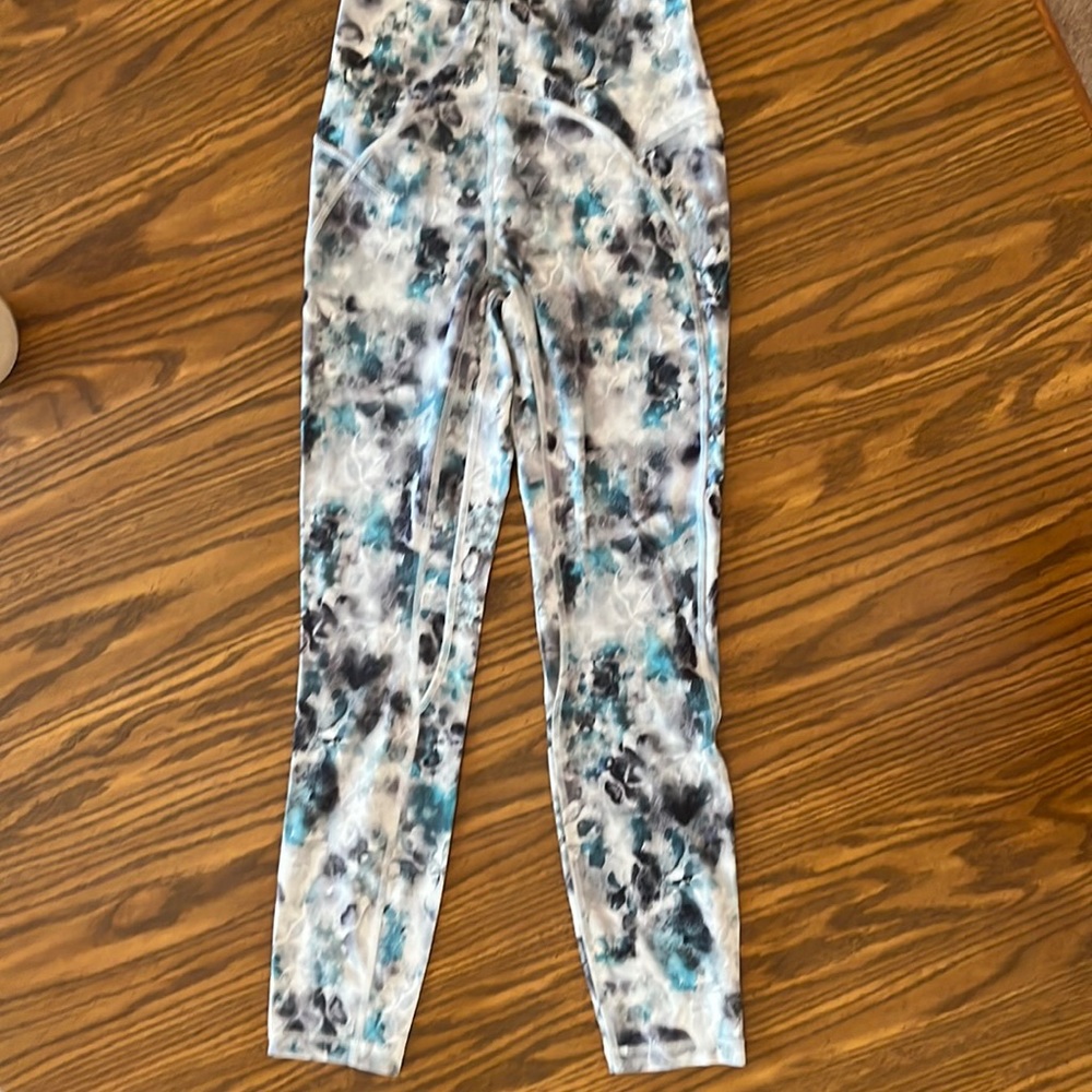 Lulu lemon leggings